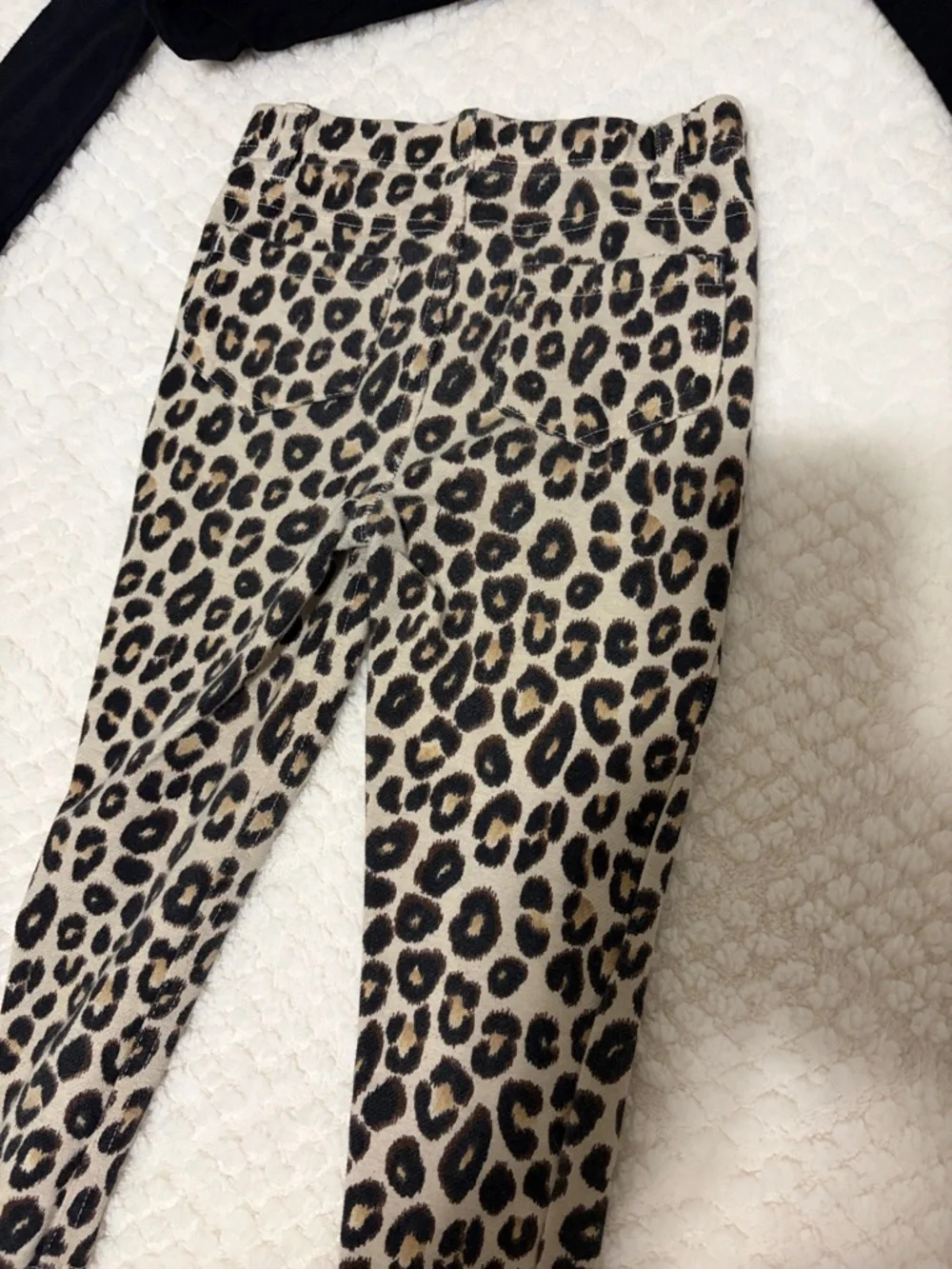Black Long Sleeve Peplum Top with Leopard Print Leggings - Picture 4 of 4